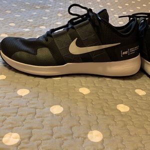 Men’s Nike Training Varsity Complete TR
